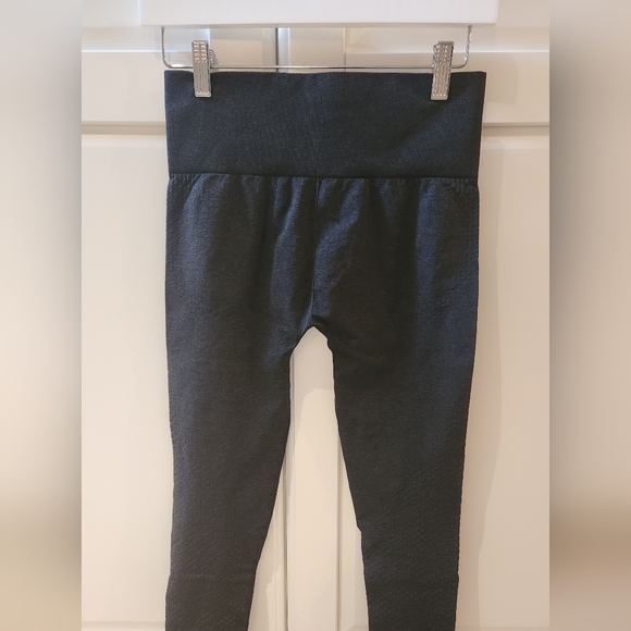 Gymshark vital 2.0 Seamless leggings black - Picture 2 of 3